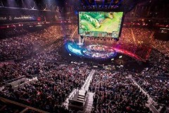 Doinb励志与Rookie实力对比：电竞圈中的领袖与竞技高手